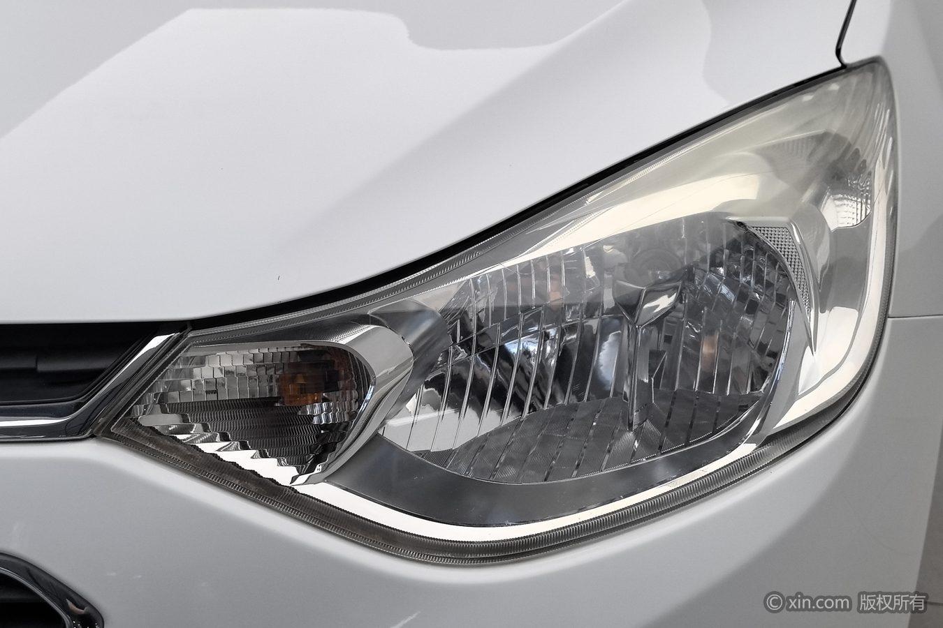 Chevrolet Sail 2015 3 1.5L MT