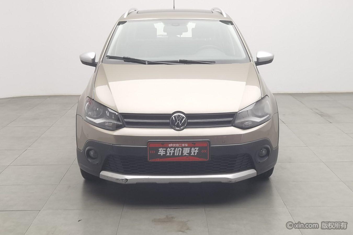 Volkswagen Polo 2014 1.6L Cross POLO AT