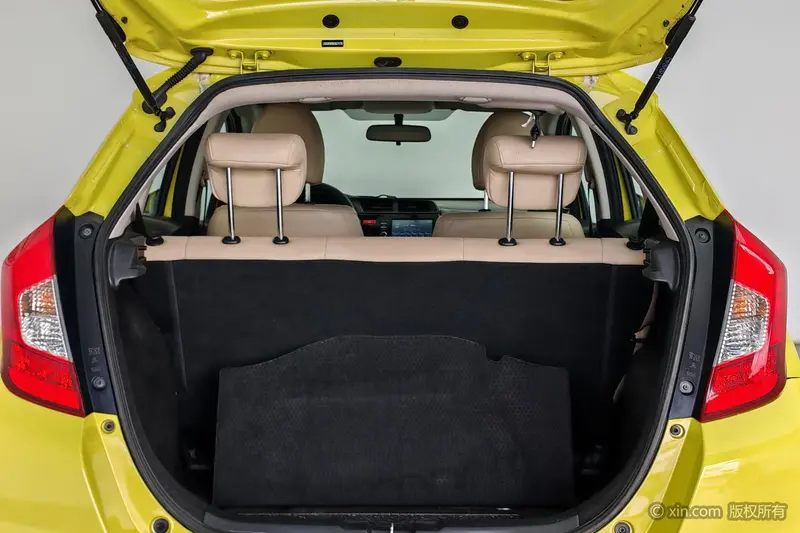 Honda Fit — фото 18