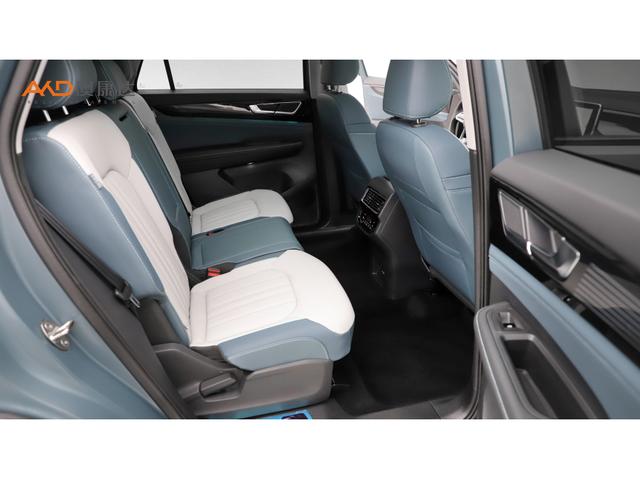 Volkswagen Teramont 2023 X 380 TSI 4 WD — фото 8