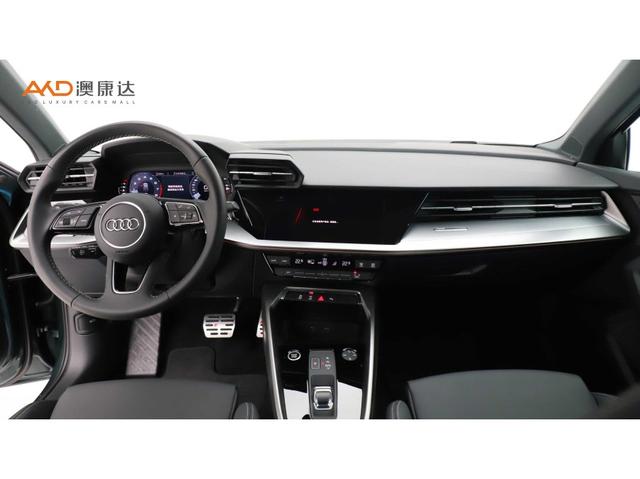 Audi A3 2024 Sportback 35 TFSI Sport — фото 7