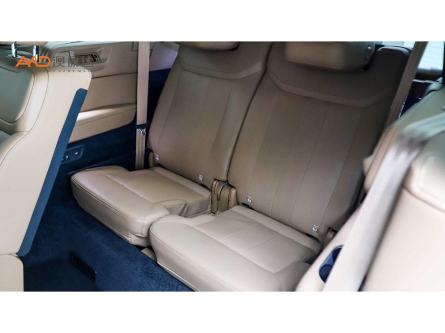 Land Rover Range Rover 2024 3.0 L6 400PS Long Wheelbase 7 мест