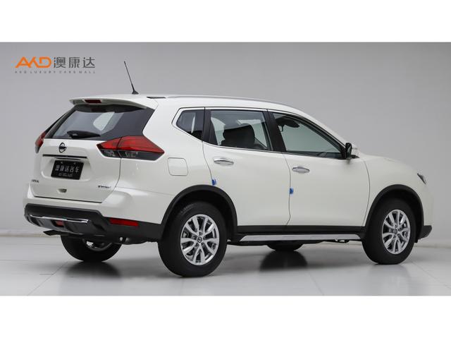 Nissan X-Trail 2023 2.0 L 2 WD — фото 4
