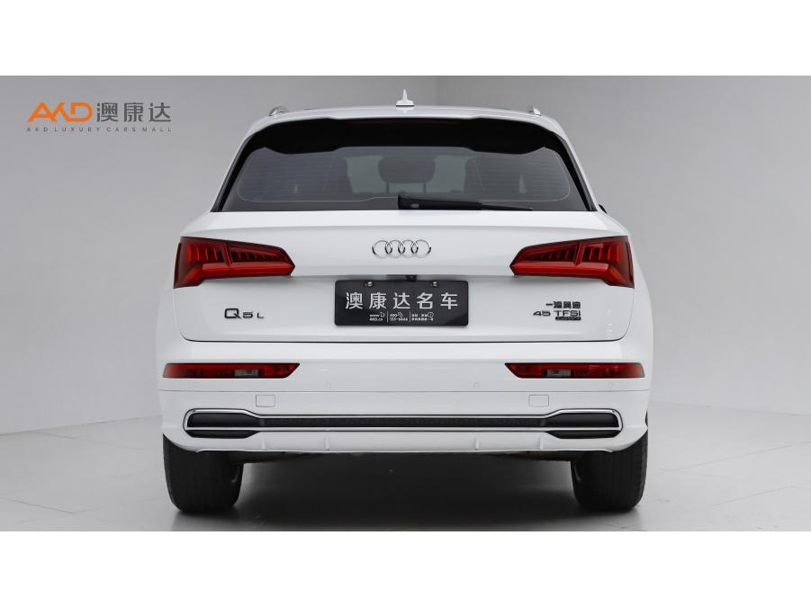Audi Q5L 2018 45 TFSI Premium Fashion V