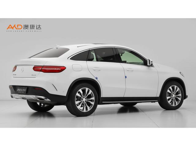 Mercedes-Benz GLE 2017 GLE 400 4 MATIC SUV — фото 4