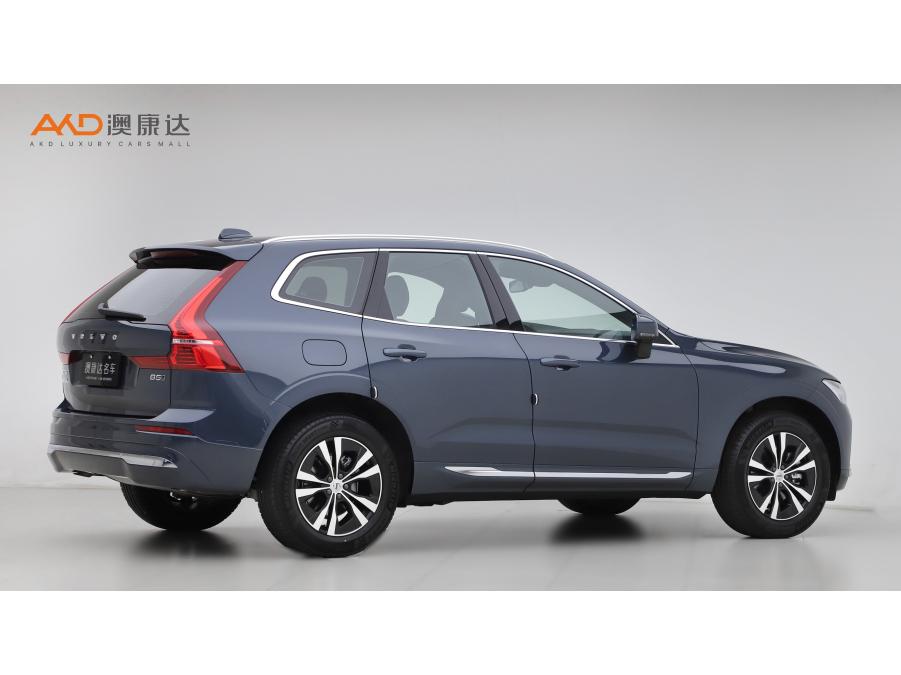 Volvo XC60 2024 B5 Luxury