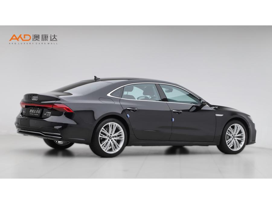 Audi A7L 2024 45 TFSI quattro