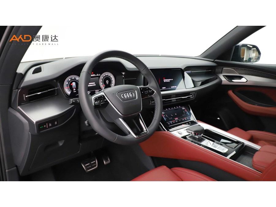 Audi Q6 2024 45TFSI quattro 6 мест