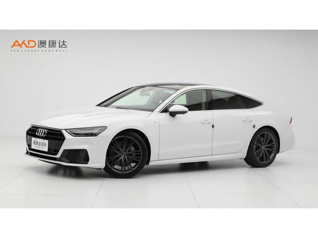 Audi A7 2022 года выпуска