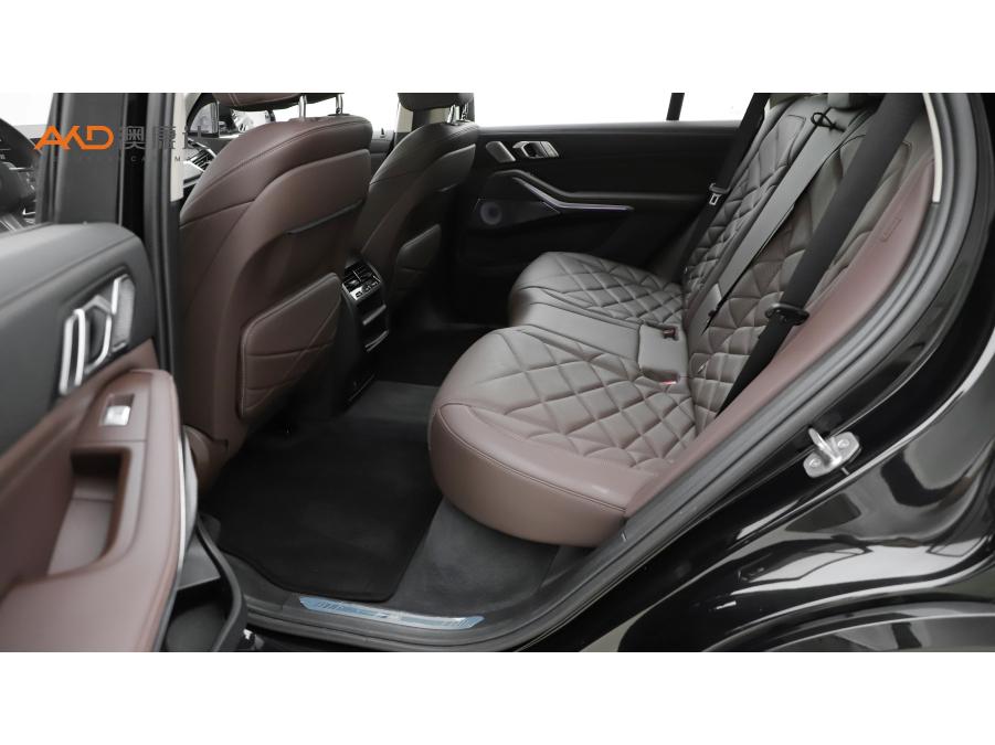 BMW X5 2022 xDrive 30Li Premium M Sport