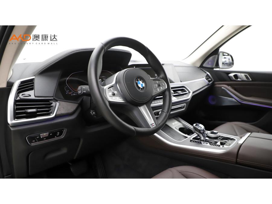 BMW X5 2022 xDrive 30Li Premium M Sport