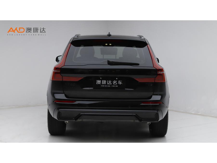 Volvo XC60 PHEV 2026 T8