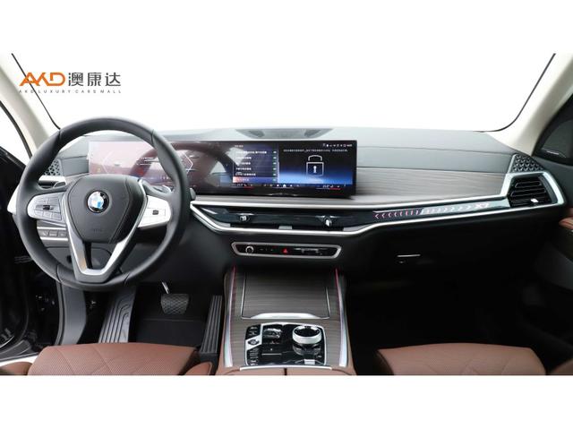 BMW X7 2023 x Drive 40i Leading — фото 6