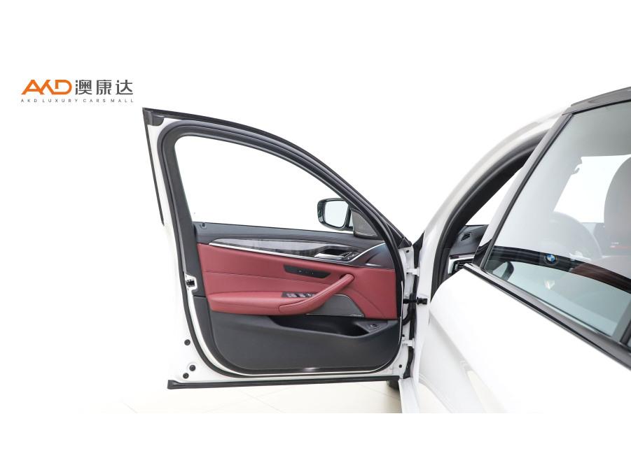 BMW 5 Series, фото 9