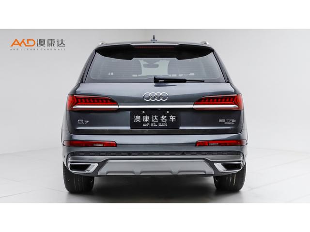 Audi Q7 2022 55 TFSI quattro S line Sport — фото 3