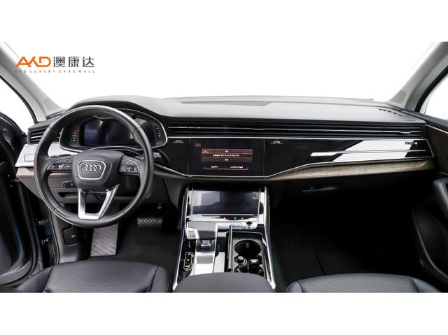 Audi Q7 2022 55 TFSI quattro S line Sport — фото 6