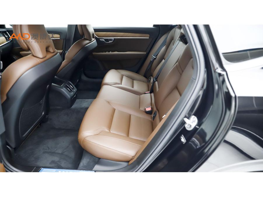 Volvo S90 2024 B5 Luxury
