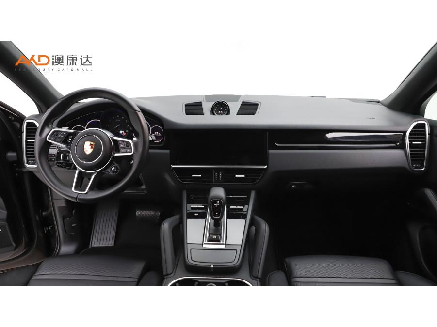 Porsche Cayenne Coupé 2021 3.0T AT 5 мест