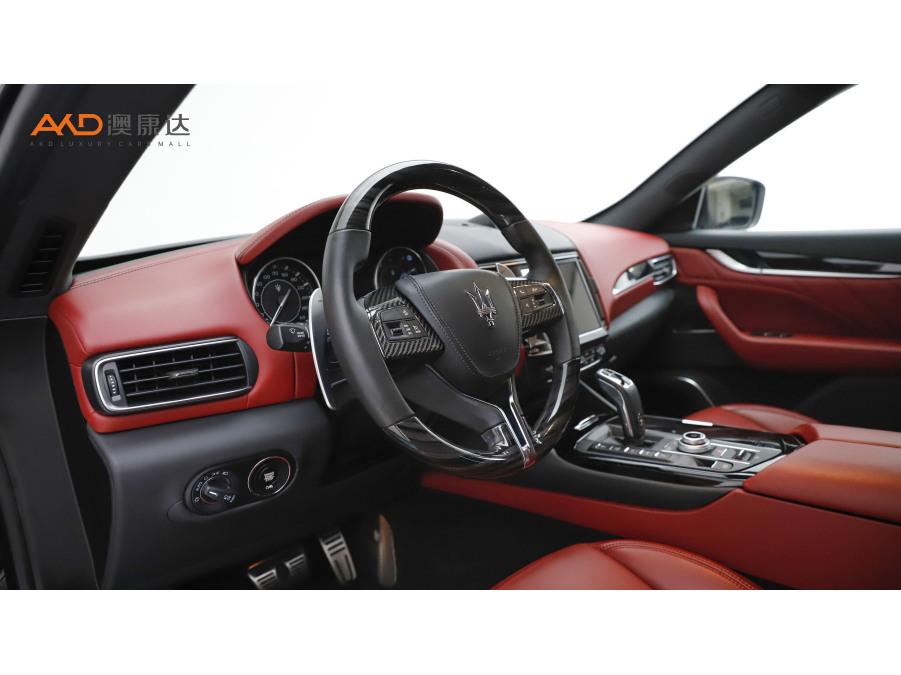 Maserati Levante, фото 5