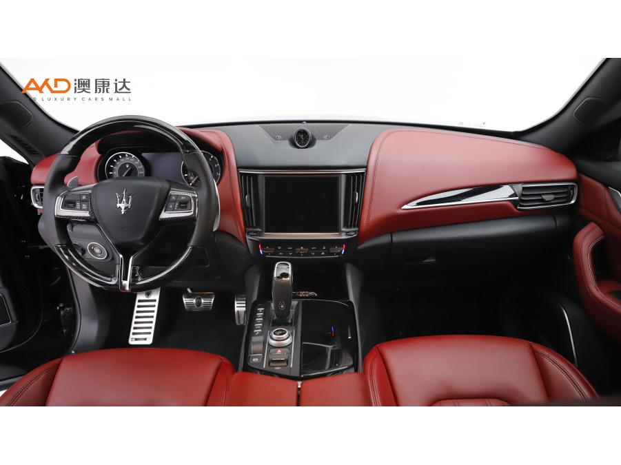 Maserati Levante, фото 7