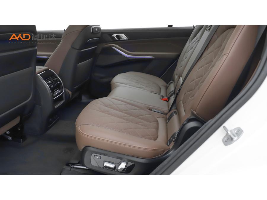BMW X7 2023 xDrive40i Lead Luxury