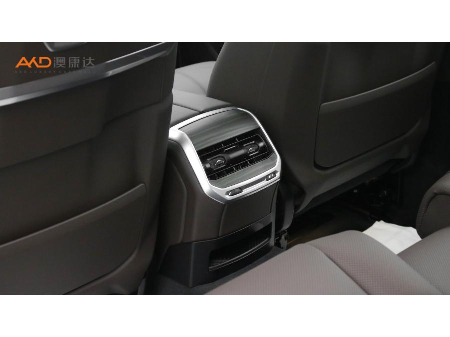 BMW 7 Series 7 2023 740Li Lead M Sport