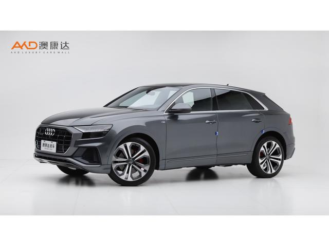 Audi RS Q8 2019 года выпуска