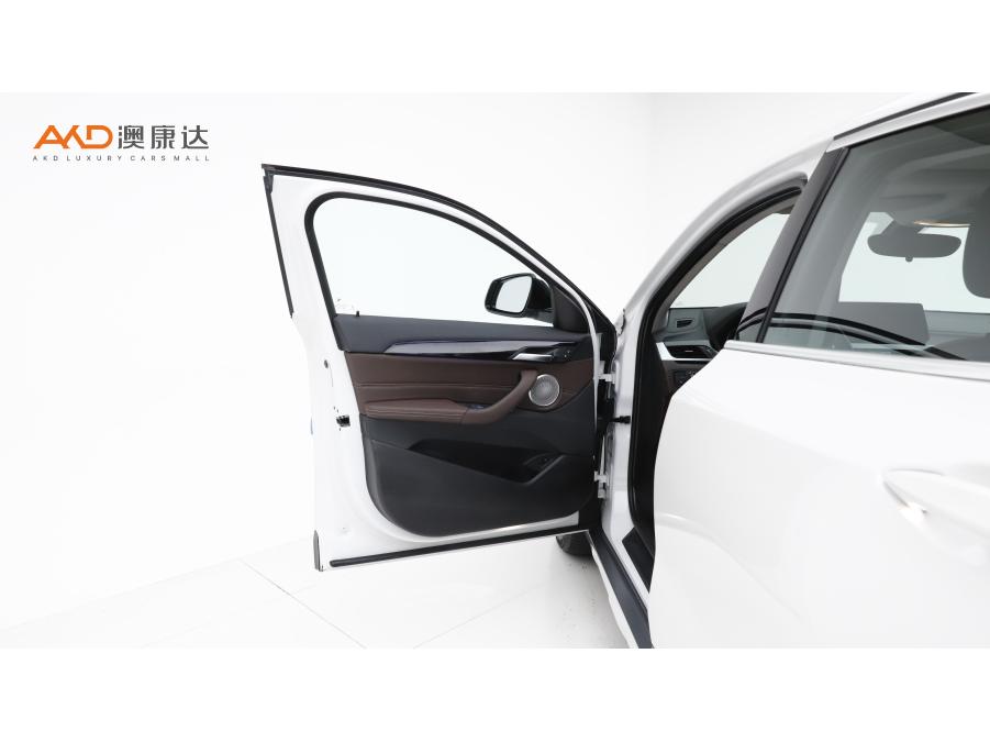 BMW X2 2022 sDrive25i M