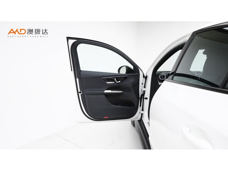Mercedes-Benz GLC 2024 GLC 260 4MATIC SUV