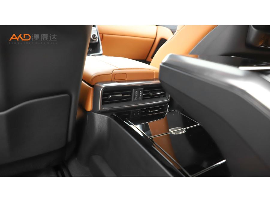 Lexus LX 2024 3.5T AT 4 мест