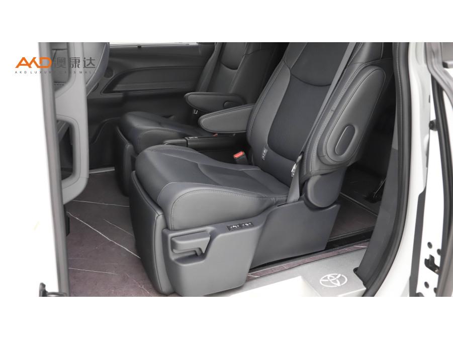 Toyota Saina id 4438599 из Китая 7