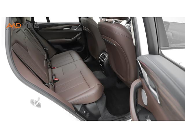 BMW BMW X3 2022 - фото 8