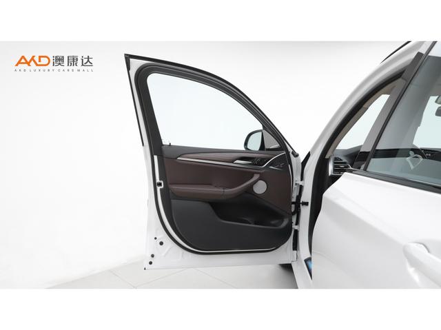 BMW BMW X3 2022 - фото 10