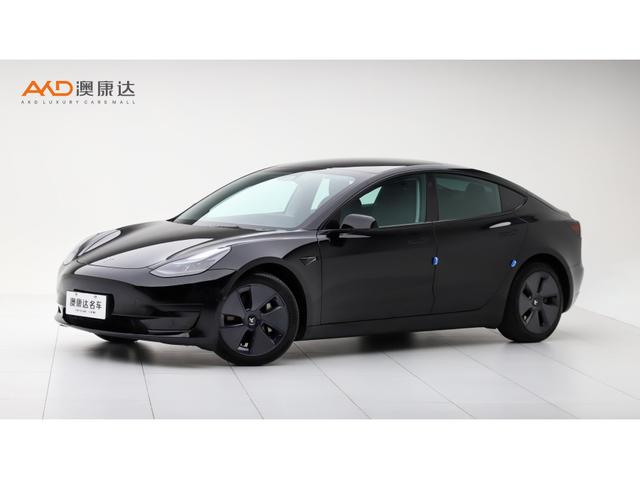 Tesla Model 3 2022 года выпуска