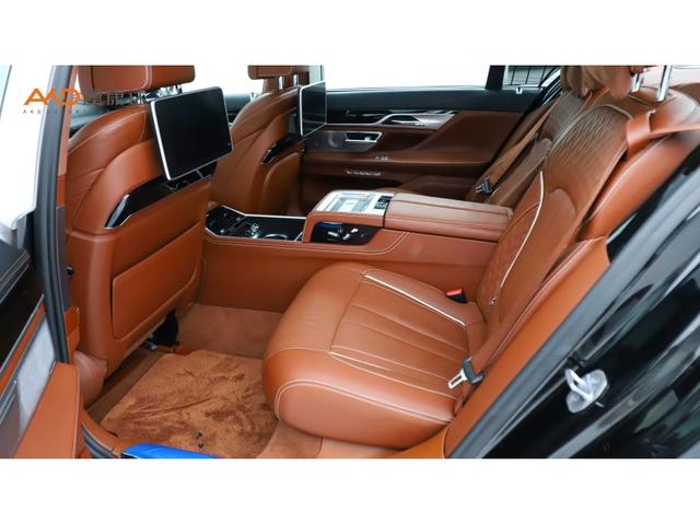 BMW 7-Series 2018 750 Li x Drive M — фото 8