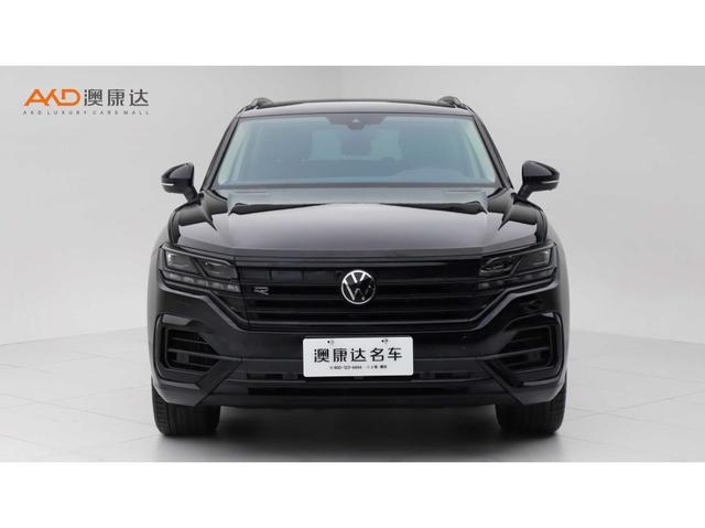 Volkswagen Touareg 2021 3.0 TSI — фото 2