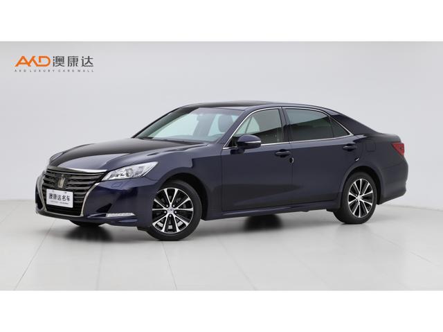 Toyota Crown 2018 года выпуска