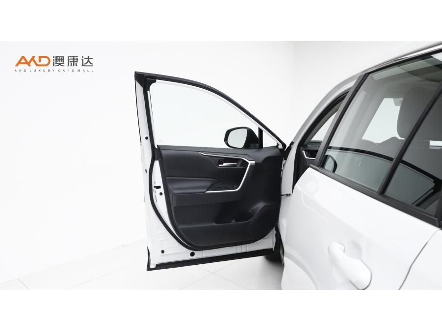 Toyota Wildlander 2020 2.0L Luxury