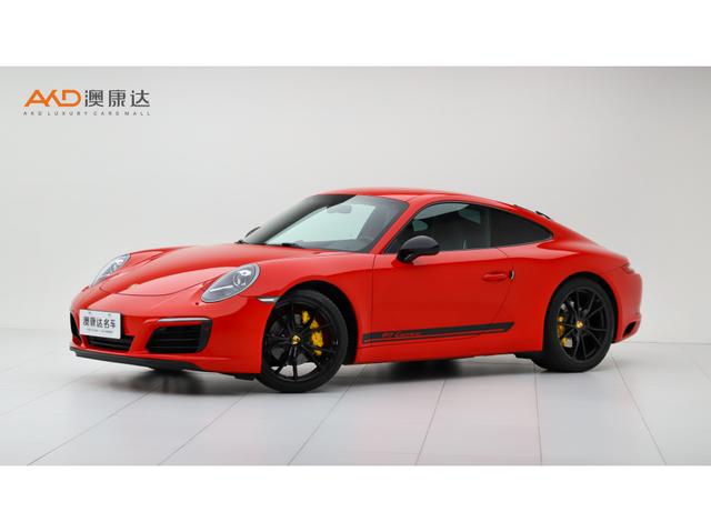 Porsche 911 2018 года выпуска