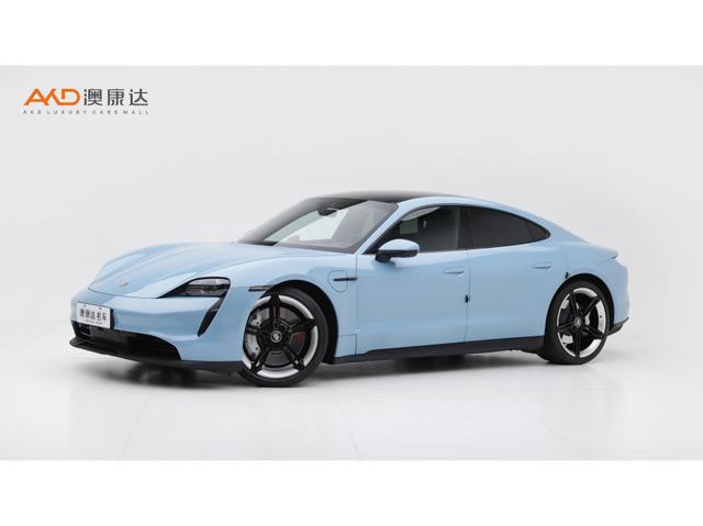 Porsche Taycan 2020 года выпуска