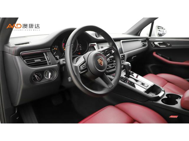 Porsche Macan 2022 Macan 2.0 T — фото 5