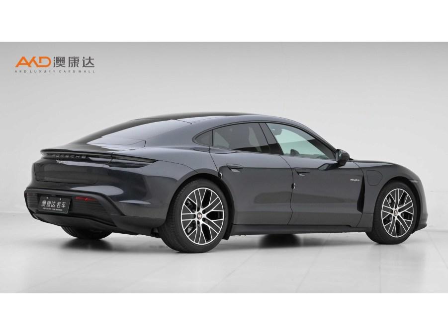 Porsche Taycan 2023 4 мест