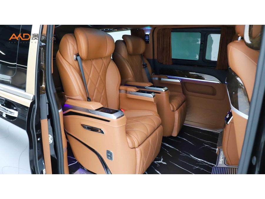 Mercedes-Benz Vito 2024 2.0T 7 мест