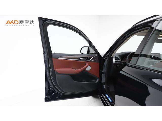 BMW X3 2023 x Drive 30i Leading M — фото 9