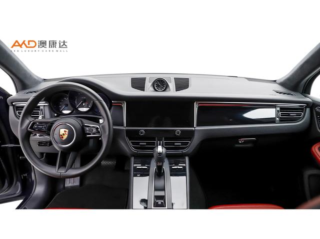 Porsche Macan 2022 Macan 2.0 T — фото 7