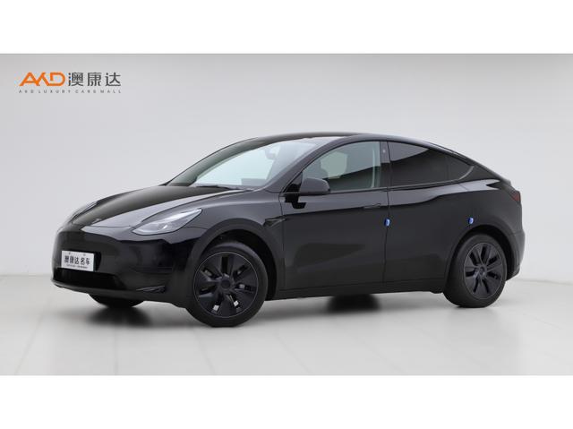 Tesla Model Y 2023 года выпуска