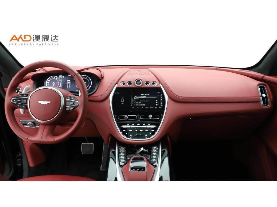 Aston Martin DBX, фото 6